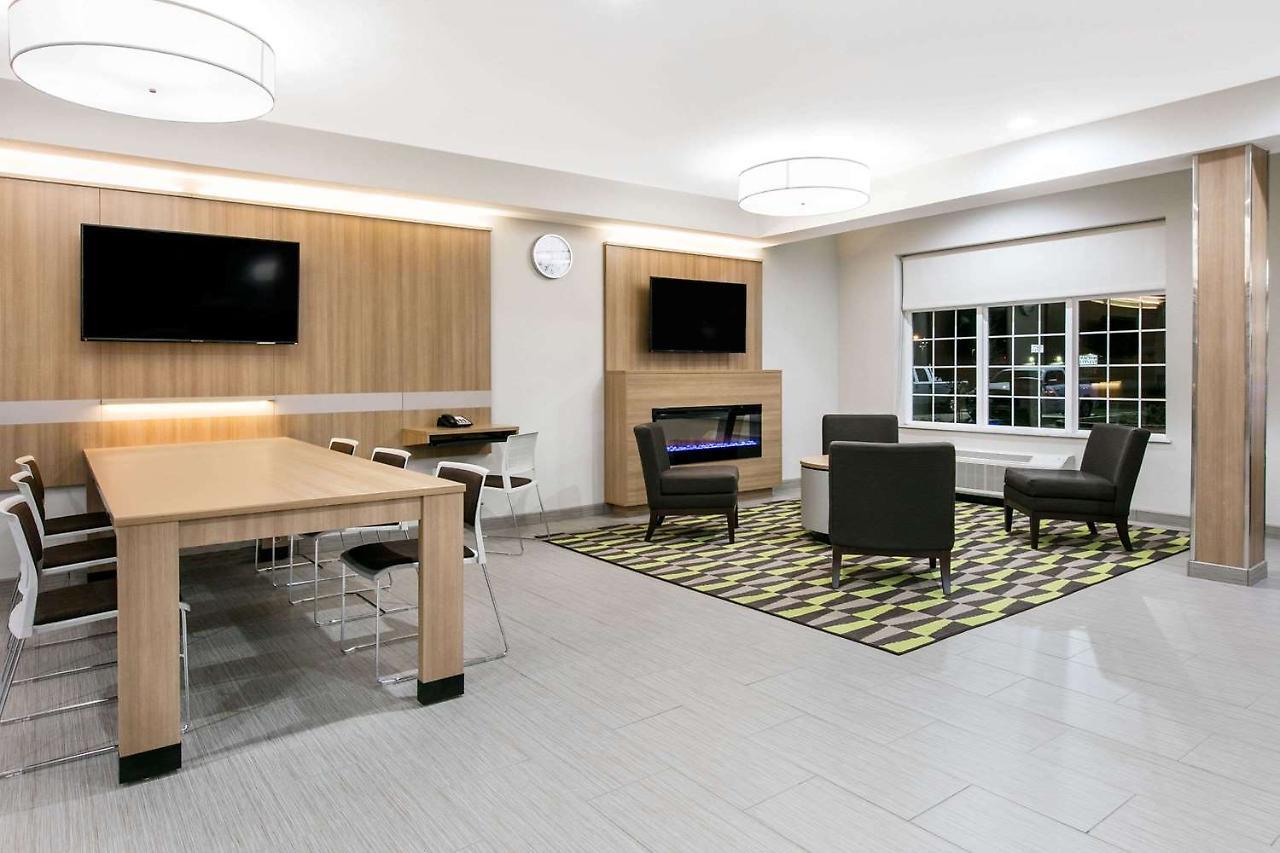Microtel Inn & Suites By Wyndham Λούμποκ Εξωτερικό φωτογραφία